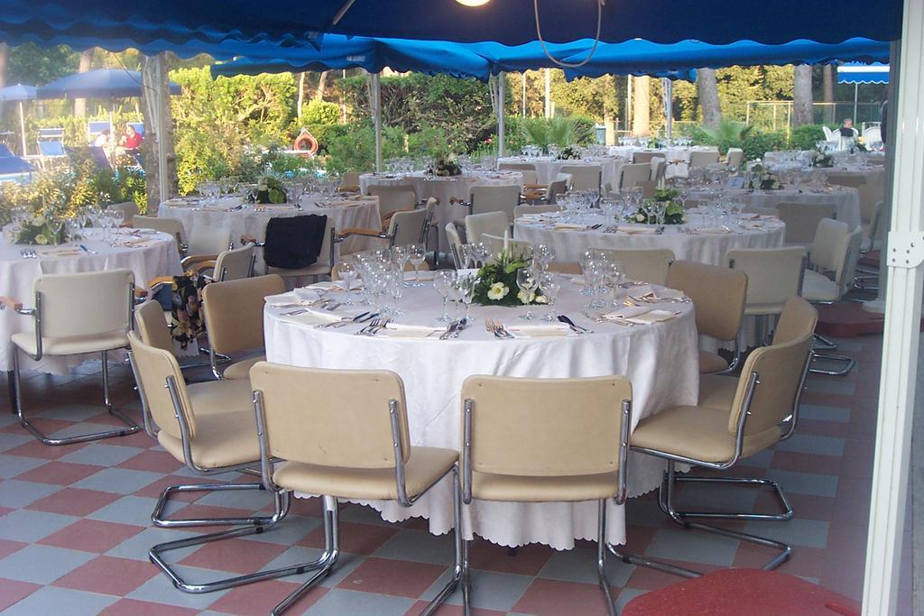 Grand Hotel Golf Tirrenia Esterno foto
