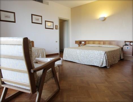 Grand Hotel Golf Tirrenia Esterno foto