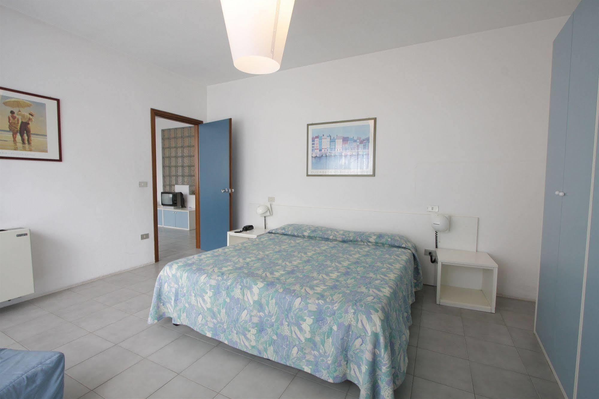 Grand Hotel Golf Tirrenia Esterno foto